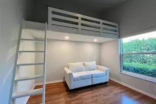 10298 Boca Cir, Naples, FL 34109 - Photo 9