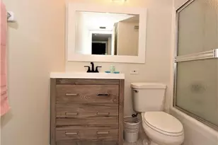 666 3rd St S, Naples, FL 34102 - Photo 11