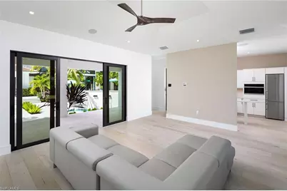 494 Gordonia Rd, Naples, FL 34108 - Photo 27