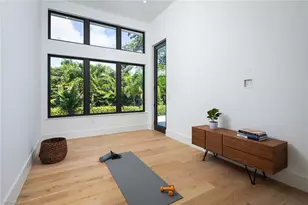 494 Gordonia Rd, Naples, FL 34108 - Photo 17