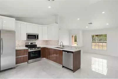 3821 10th Ave NE, Naples, FL 34120 - Photo 11