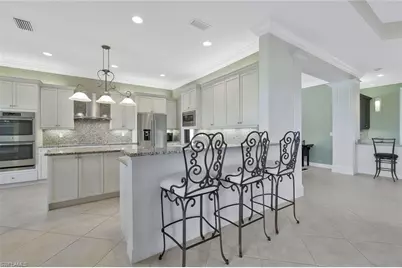 3384 Atlantic Cir, Naples, FL 34119 - Photo 9