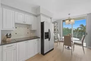 7515 Pelican Bay Blvd, Naples, FL 34108 - Photo 15