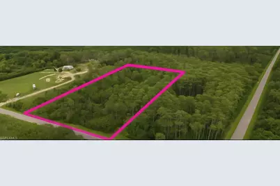 19730 Burgundy Farms Rd, Estero, FL 33928 - Photo 3