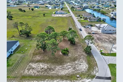 1653 NW 36th Ave, Cape Coral, FL 33993 - Photo 9
