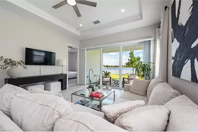 9213 Cayman Dr, Naples, FL 34114 - Photo 3