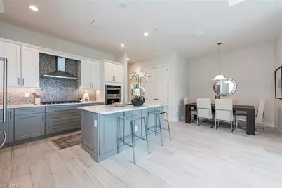 9213 Cayman Dr, Naples, FL 34114 - Photo 7