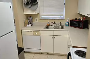 6324 Panther Ln, Fort Myers, FL 33919 - Photo 3