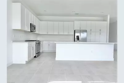 20885 Thistle Leaf Ln, Estero, FL 33928 - Photo 15