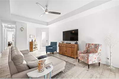 10061 Bonita Fairways Dr, Bonita Springs, FL 34135 - Photo 5