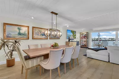 222 Harbour Dr #403, Naples, FL 34103 - Photo 9