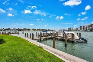 222 Harbour Dr, Naples, FL 34103 - Photo 31