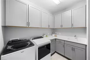 19852 Beechcrest Pl, Estero, FL 33928 - Photo 41