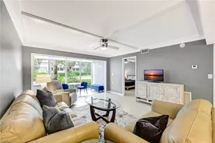 900 8th Ave S, Naples, FL 34102 - Photo 3