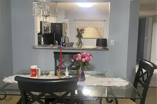 653 Squire Cir, Naples, FL 34104 - Photo 15