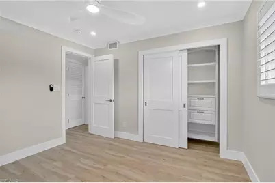 29 High Point Cir E #204, Naples, FL 34103 - Photo 19