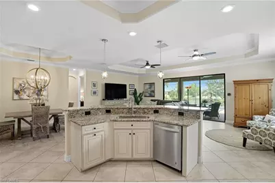 28135 Edenderry Ct, Bonita Springs, FL 34135 - Photo 5