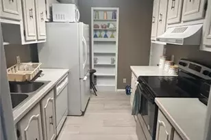 200 Pebble Beach Blvd, Naples, FL 34113 - Photo 3