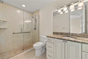 4251 Gulf Shore Blvd N, Naples, FL 34103 - Photo 31