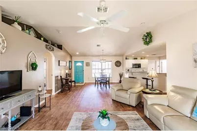 1809 NE 12th Pl, Cape Coral, FL 33909 - Photo 5