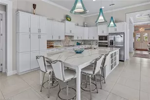 6387 Warwick Ave, Naples, FL 34113 - Photo 17