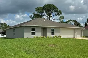 3014 38th St SW, Lehigh Acres, FL 33976 - Photo 3
