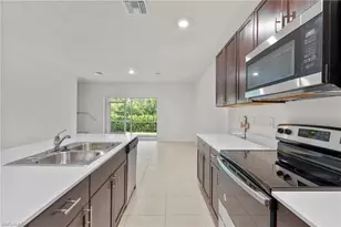 15535 Wildflower Cir, Naples, FL 34119 - Photo 7