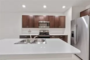 15535 Wildflower Cir, Naples, FL 34119 - Photo 5