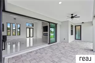 424 SW 26th Ave, Cape Coral, FL 33991 - Photo 29