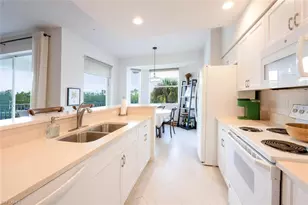 8505 Naples Heritage Dr, Naples, FL 34112 - Photo 11