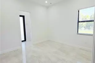 2361 2nd Ave NE, Naples, FL 34120 - Photo 23