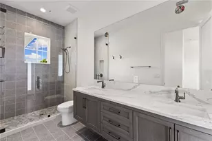 2131 Marina Dr, Naples, FL 34102 - Photo 27