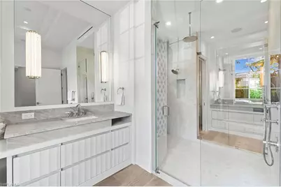 2131 Marina Dr, Naples, FL 34102 - Photo 21