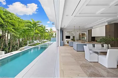 2131 Marina Dr, Naples, FL 34102 - Photo 9