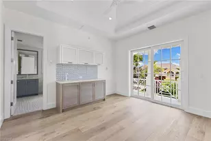 2131 Marina Dr, Naples, FL 34102 - Photo 37