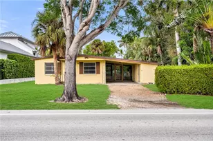 777 Broad Ave S, Naples, FL 34102 - Photo 7