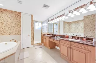 545 Avellino Isles Cir, Naples, FL 34119 - Photo 13