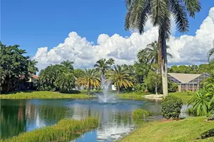 1279 Naples Lake Dr, Naples, FL 34104 - Photo 29