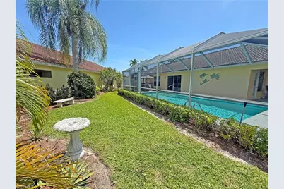 1279 Naples Lake Dr, Naples, FL 34104 - Photo 33