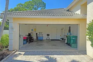 1279 Naples Lake Dr, Naples, FL 34104 - Photo 35