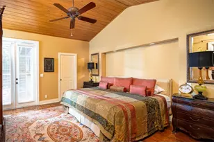 263 10th Ave S, Naples, FL 34102 - Photo 7