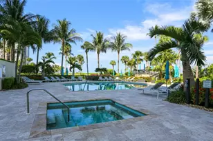 4551 Gulf Shore Blvd N, Naples, FL 34103 - Photo 49