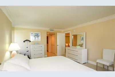 4551 Gulf Shore Blvd N #301, Naples, FL 34103 - Photo 25