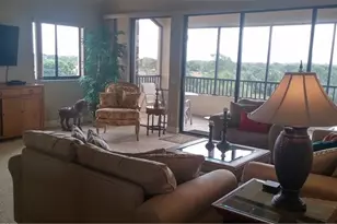 6520 Valen Way, Naples, FL 34108 - Photo 3