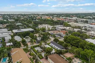 721 9th St S, Naples, FL 34102 - Photo 33