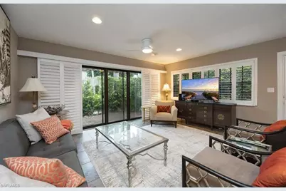 721 9th St S #1, Naples, FL 34102 - Photo 3