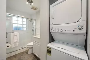 721 9th St S, Naples, FL 34102 - Photo 23