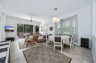 700 Bentwater Cir, Naples, FL 34108 - Photo 5