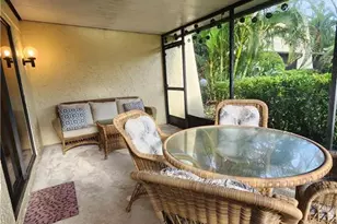 925 Palm View Dr, Naples, FL 34110 - Photo 23