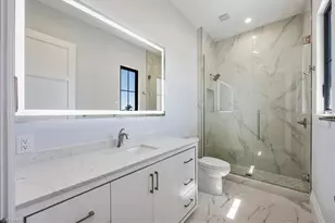 14211 Charthouse Cir, Naples, FL 34114 - Photo 17